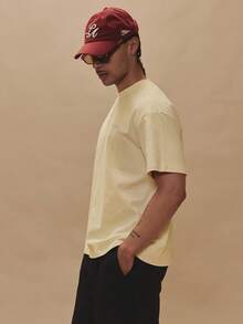 Musero SHORT SLEEVE OVERSIZED GRAPHIC TSHIRT - "Postage Stamp" - Pale Yellow - View 4