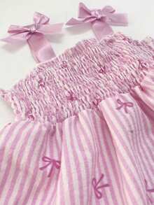 SHEIN Playful Pals 2件套 女童休闲通勤甜美风蝴蝶结吊带背心和花卉刺绣短裤，春夏款 - 粉色 - 查看 4