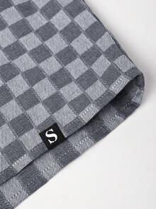 STYNVO Camicia a maniche corte a quadri comoda da uomo, con tasche doppie asimmetriche, adatta per occasioni formali o casual, tempo libero, vacanze, riunioni, ufficio semplice, abbigliamento casual da casa, stile versatile, perfetta per l'uso personale o come regalo per gli amici, camicia casual comoda molto venduta - nero - Visualizzare 4
