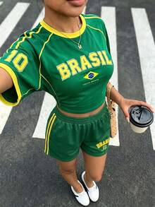 Aidyla 巴西國旗與字母圖案黃綠漸層休閒上衣，女款時尚拉鍊領短袖寬鬆T恤，綠色滾邊袖口設計，舒適夏季T恤，適合戶外運動與日常穿著 - 彩色 - 查看 3