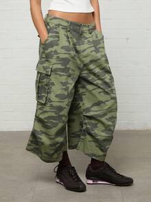 COUREZ 低腰寬鬆短版迷彩長褲 /Y2K女款夏季穿搭 春季女裝 夏季服飾 外出穿搭 夏季下身寬鬆長褲 女款長褲 - 軍綠色 - 查看 4