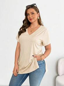 SHEIN Essnce 大尺碼黑色V領開衩修身T恤休閒夏季外出上衣 - 杏色 - 查看 6