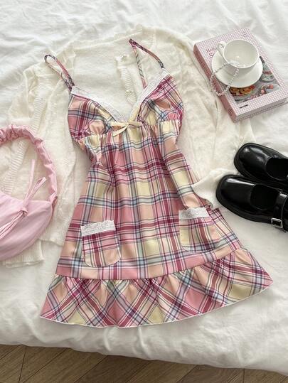 Elamini Damen-Cami-Kleid mit Karomuster, Taschen-Design und Rüschensaum