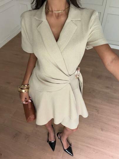 Siren Gaze Women's Solid Color Metal Decor Pleated Casual Date Party Mini Dress