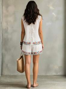 Hotletica White Round Neck Printed Sleeveless Cut-Out Bow Top + Elastic Printed Shorts Women 2 Pieces Set - White - View 2