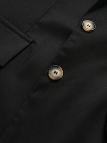 GlowEve CURVE Conjunto de camisa de manga corta con botones y pantalones cortos de unicolor, talla grande casual - Negro - Ver 4
