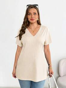 SHEIN Essnce 大尺碼黑色V領開衩修身T恤休閒夏季外出上衣 - 杏色 - 查看 5
