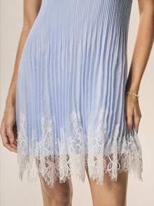 Willow Rêve Women's Blue Halter Neck Lace Hem Flowy Babydoll Dress, Romantic Vacation Style, Valentine's Day, Boho Style, Suitable For Dating, Picnic, Lace Dress - Blue - View 1