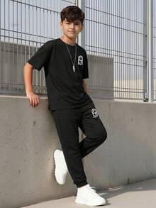 SHEIN 2件套青少年男童休闲印花圆领短袖T恤和运动裤，夏季套装 - 黑色 - 查看 3