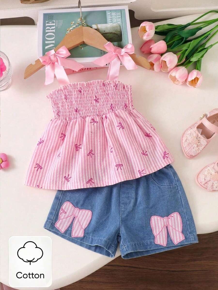 SHEIN Playful Pals 2件套 女童休闲通勤甜美风蝴蝶结吊带背心和花卉刺绣短裤，春夏款
