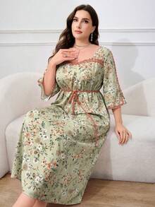 Al Najma 大尺碼女款花卉印花百褶休閒派對旅行阿拉伯風洋裝 - 綠色 - 查看 5