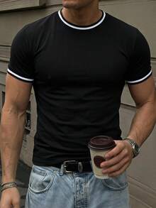 DAZY Black Short Sleeve Ribbed Collar Contrast Color Design Slightly Loose Fit Men's T-Shirt - Black - View 4