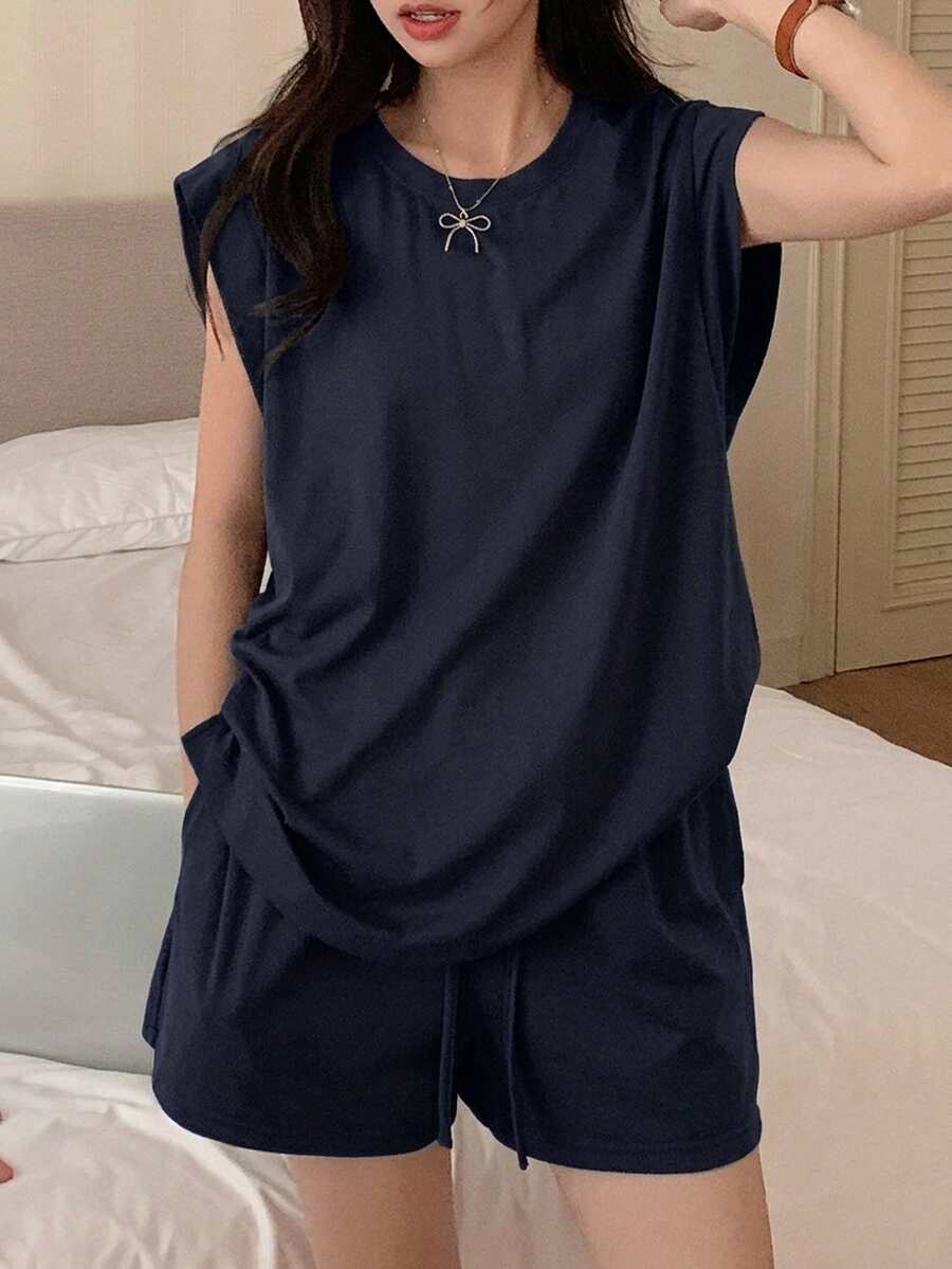 DAZY 純色極簡無袖上衣與短褲兩件套，夏季女款居家休閒套裝 - 藏蓝色 - 查看 1