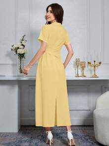 Modelyn Summer Solid Color Cross Wrap V-Neck Short Sleeve Dress With Front Buttons Maxi Women Outfit - Yellow - View 2
