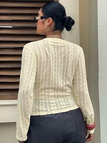 Dazy Plus 春夏商務休閒時尚街頭風 紋理鏤空提花花卉植物新年聖誕女款開襟衫 T恤上衣 長袖 - 杏色 - 查看 2