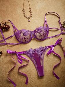 PinupPomp 两件套天蓝色刺绣系带女士内衣套装 - 紫羅蘭色 - 查看 3