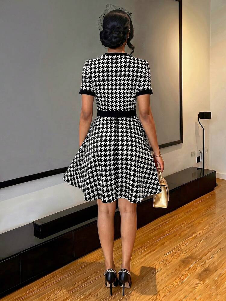 black and white houndstooth dress Nail in Check Mate, Size L making it the perfect statement piece for parties Black and White houndstooth turtleneck