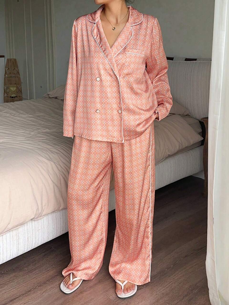 Dazy Plus Vacation Style Floral Pattern Charming Satin Double-Breasted Loose Fit Spring/Autumn Pink Pajama Set