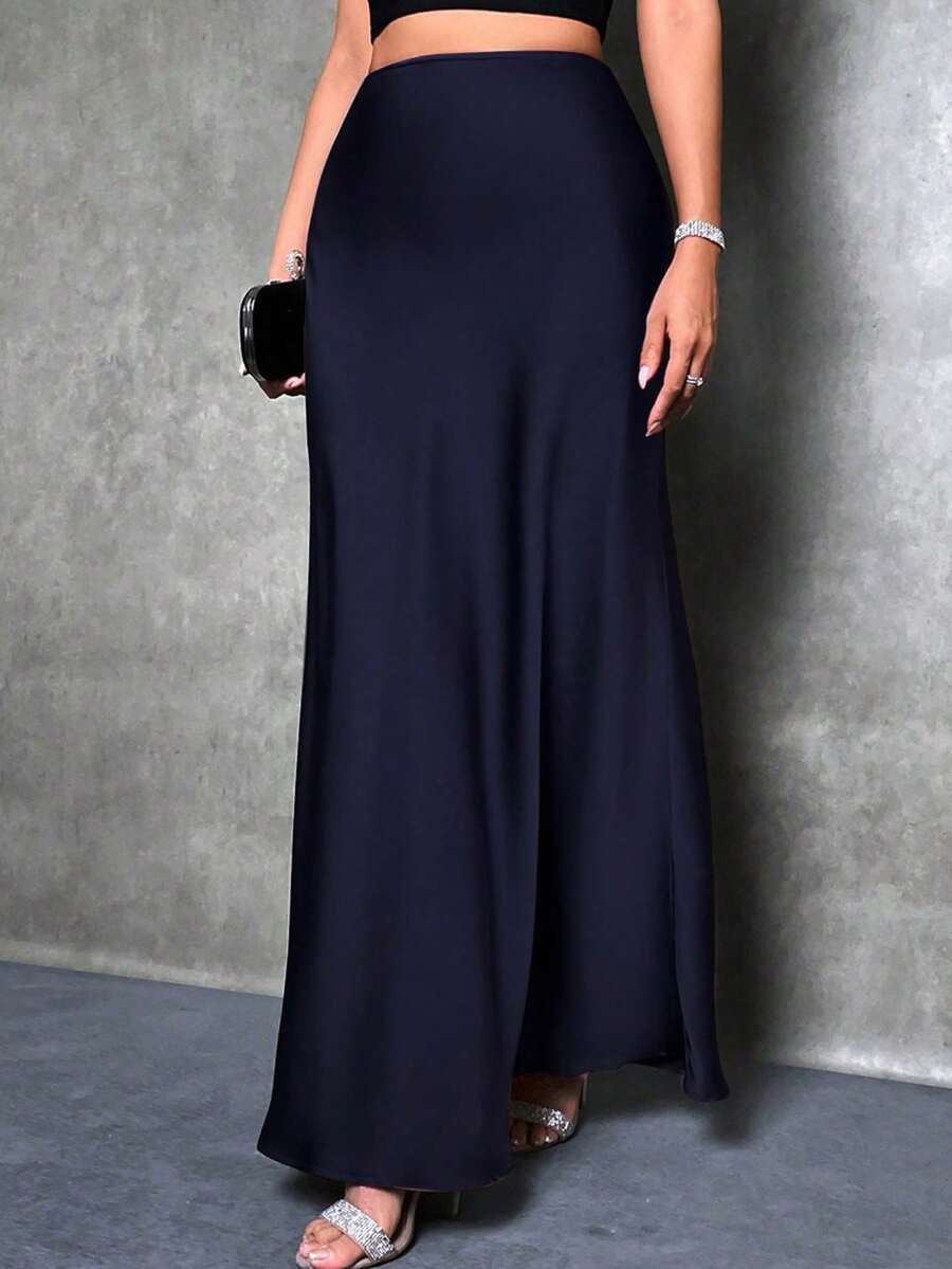 SHEIN Clasi 女款大尺碼長版純色優雅緞面裙 - 藏蓝色 - 查看 1