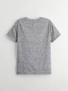 SHEIN 春夏休闲时尚创意个性清新简约撞色短款T恤，舒适男童日常穿着，温暖夏秋皆宜。 - 彩色 - 查看 2