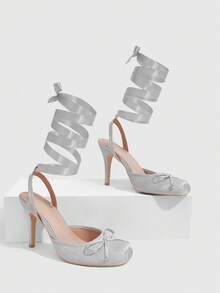 Gris plateado