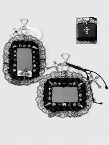 ROMWE Goth 1個Y2K龐克暗黑風黑白繫帶手機鍊，亮面水鑽皇冠骷髏十字星鉚釘蝴蝶結蕾絲卡套DIY鑰匙圈包包吊飾 - 黑色-18 - 查看 1