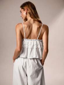 Willow Rêve Atasan Camisole Pendek Wanita Putih dengan Hiasan Bordir dan Rumbai Romantis, Gaya Boho, Hari Valentine, Gaya Romantis untuk Liburan - Putih - View 2