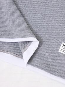 SHEIN 青少年男孩休閒酷感舒適長袖連帽衫與長褲套裝 - 灰色 - 查看 7