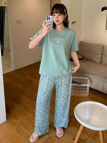 Dazy Plus Loose Short Sleeve Round Neck Bow Print Top & Floral Long Pajama Pants Plus Size Women Spring Summer Sleepwear Set - Green - View 3