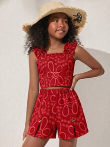 SHEIN Sparklyn Conjunto de 2 piezas para niña preadolescente con top de tirantes bordado de moda y shorts fruncidos para vacaciones - Rojo - Ver 4