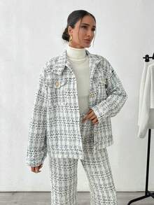 RueChic معطف أزرق وأبيض الشيبر برفرف جيب كاجوال من التويد - أبيض وأسود - مشاهدة 5