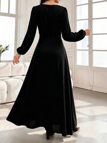 Modelyn 圓領燈籠袖側抽繩雙色印花洋裝 - 黑色 - 查看 5