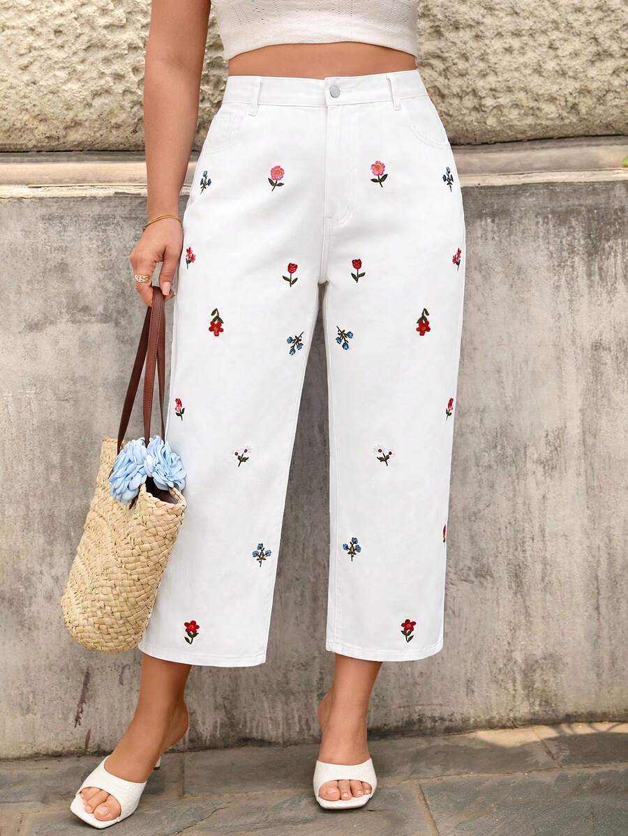 Breezaya بنطلون جينز قصير مطرز غير مطاطي كاجوال للنساء بمقاسات كبيرة - بيج - مشاهدة 1