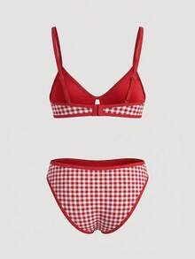 lacRébo Set Pakaian Dalam Kotak-kotak Merah dengan Bra Segitiga Berenda dan Celana Dalam yang Serasi - Red and White - View 9