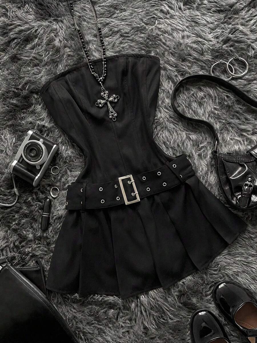 Attitoon Women's Solid Color Corn Buckle Design Fashionable Date Party Mini Bandeau Dress - Black - View 1