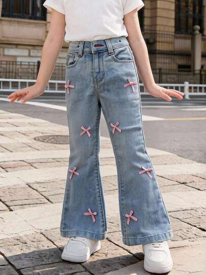 Pantalon de niña de mezclilla stretch corte campana con moños comodo | Jean infantil tipo flare de tiro alto con algodon elastico premium diseño tierno y suave tallas 2 4 6 8 10 12 14 16
