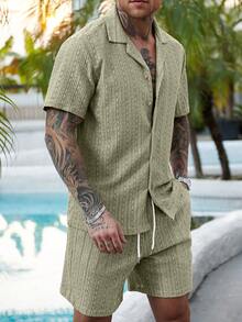 Manfinity Homme Men's Plus Size Solid Color Knit Hollow-Out Jacquard Casual Vacation Fitted Short Sleeve Shirt And Elastic Waist Shorts Set - Green - View 1
