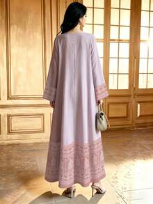 SHEIN Najma 花卉几何对称印花浅紫色连衣裙，女士时尚V领长袖连衣裙，优雅阿拉伯风格服装，春夏长款连衣裙 - 彩色 - 查看 2