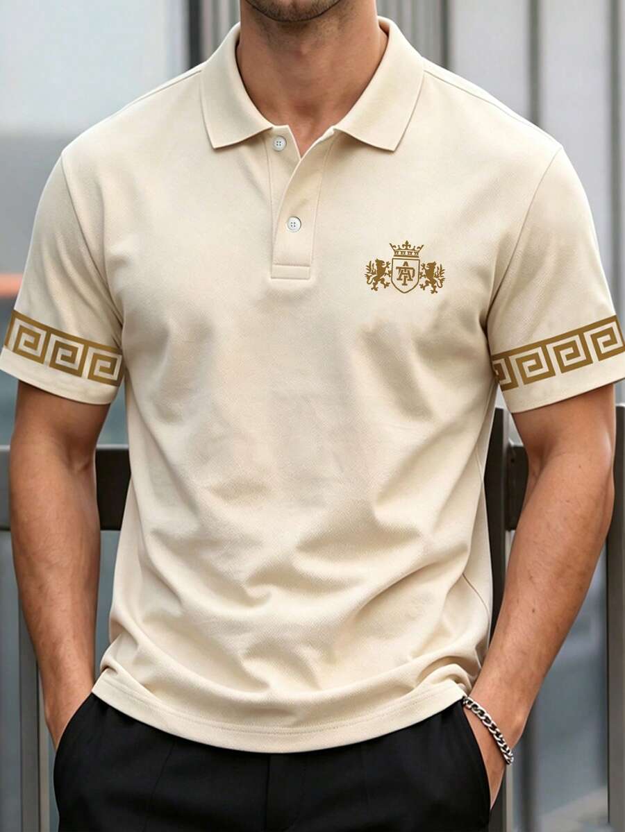 NEOREFINED 男士奢華徽章印花 Polo 衫,幾何印花袖口休閒短袖上衣,男士時尚百搭休閒風格 - 彩色 - 查看 1