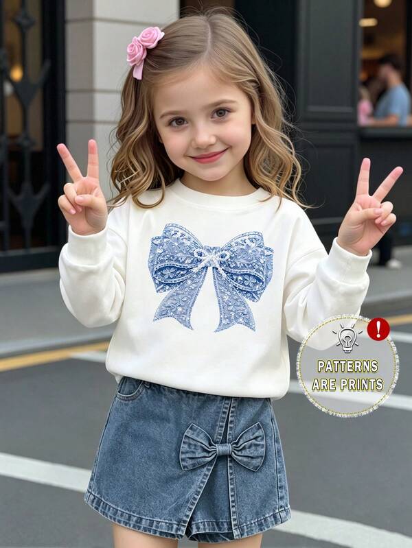 SHEIN Girls' Fashion Creative Fresh Blue Floral Bow Print Casual Basic Crew Neck Sweatshirt Laidback Wear