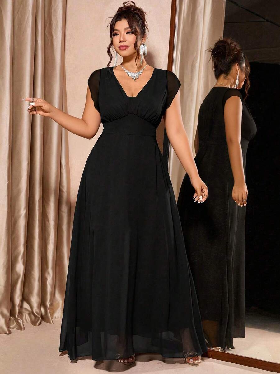 Cravure Plus Size Solid Color Elegant Waist Cinched Party Dress - Black and White - View 1
