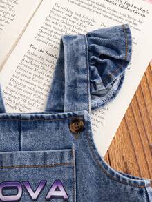 SHEIN Vintaside Kids 1件女嬰藍色牛仔休閒可愛刺繡花卉吊帶褲連身衣，適合外出與派對 - 淺藍色 - 查看 6