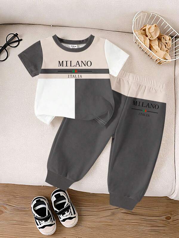 2 conjuntos de camiseta de cuello redondo con estampado de letras MILANO, ITALIA, patchwork y bloques de color casual clásico para bebé niño de primavera/verano y pantalones largos a juego con bloques de color