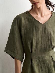 Aalyst Blusa con espalda fruncida y recogida - Verde militar - Ver 4
