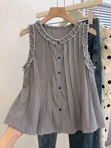 SHEIN Holidaya French Style Black And White Plaid Gingham Sleeveless Blouse, Ruffle Trim Neckline Pleated Front Button Down Casual Cute Tank Top Date Summer - Black - View 3