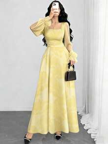 Modelyn Vestido largo de mujer con cuello cuadrado y mangas farol, estampado de flores de hibisco en estilo ditsy, cintura ceñida, vestido floral de color amarillo claro, adecuado para vacaciones de verano y uso diario - Multicolor - Ver 1