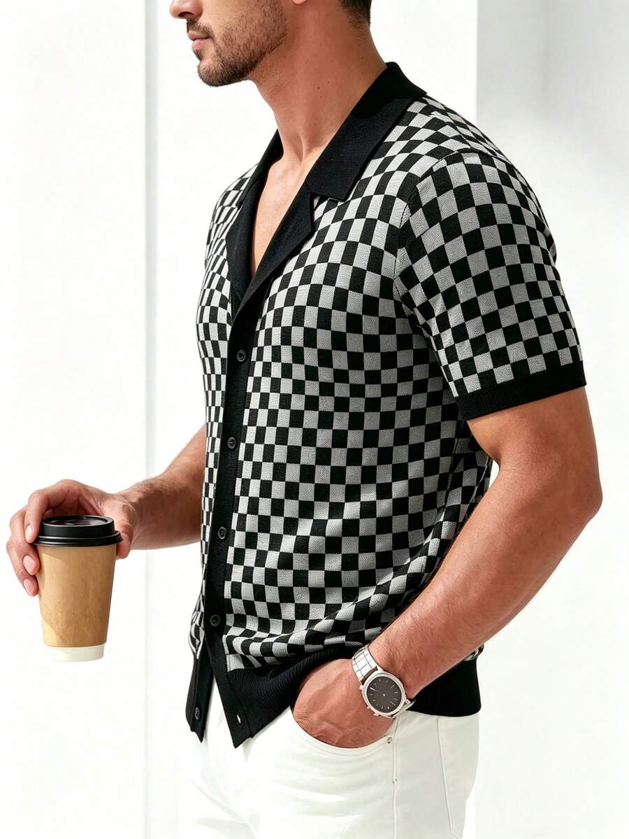 Manfinity Dauomo Cardigan in maglia a scacchi stile europeo & americano, camicia a maniche corte con bottoni e blocchi di colore da uomo, top maglietta casual vintage versatile nero & grigio - Multicolore - Visualizzare 1