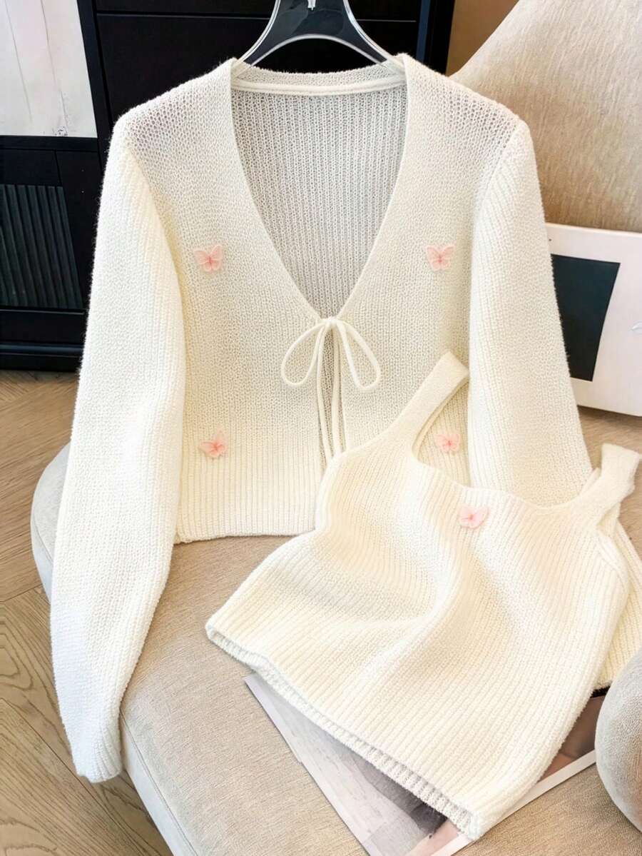 GlowEve CURVE Plus Size Elegant V-Neck Long Sleeve Tie Bow Sweater Set - White - View 1