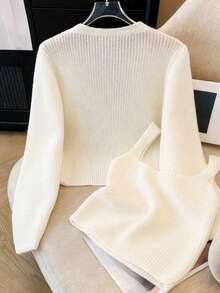GlowEve CURVE Plus Size Elegant V-Neck Long Sleeve Tie Bow Sweater Set - White - View 2