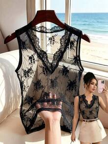 SHEIN Franclia 女士黑色蕾丝性感透视V领无袖上衣 - 黑色 - 查看 1